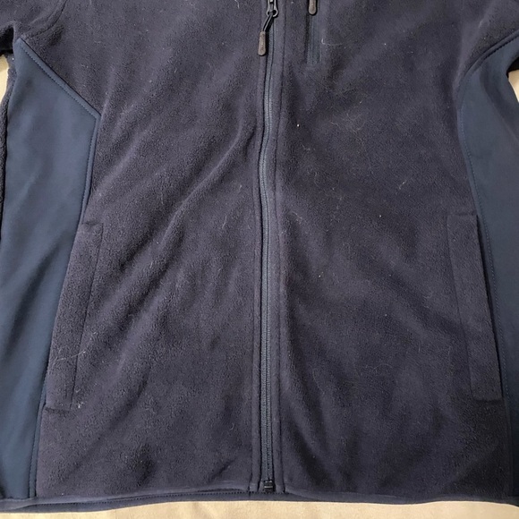 Reebok Lightweight Zip-up Jacket - Picture 3 of 4